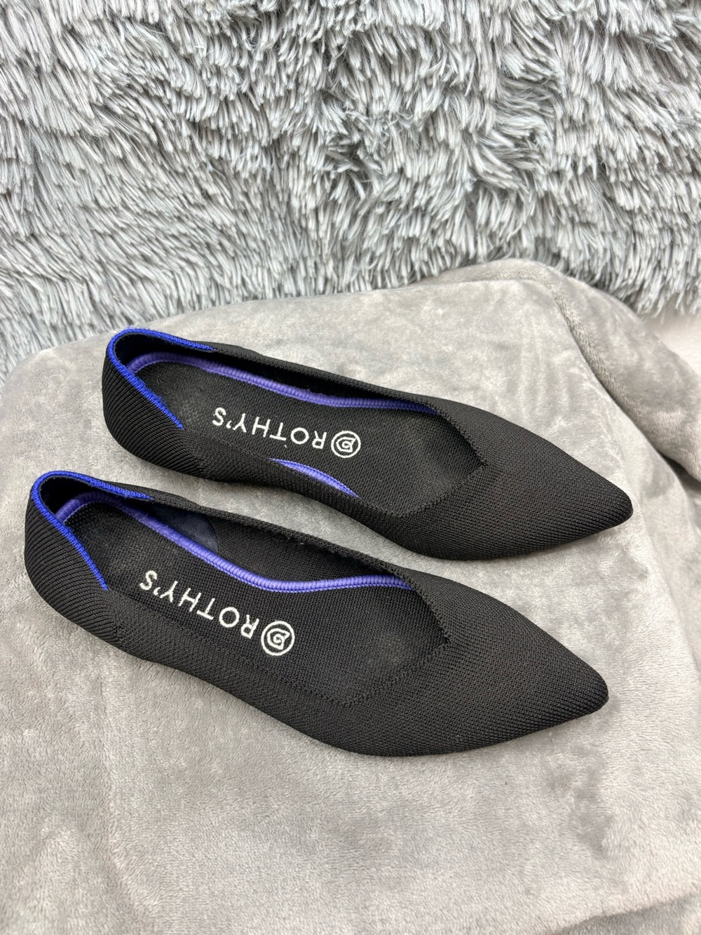 Rothy’s The Point Ballet Flats Womens 8.5 Black Pointed Toe Knit